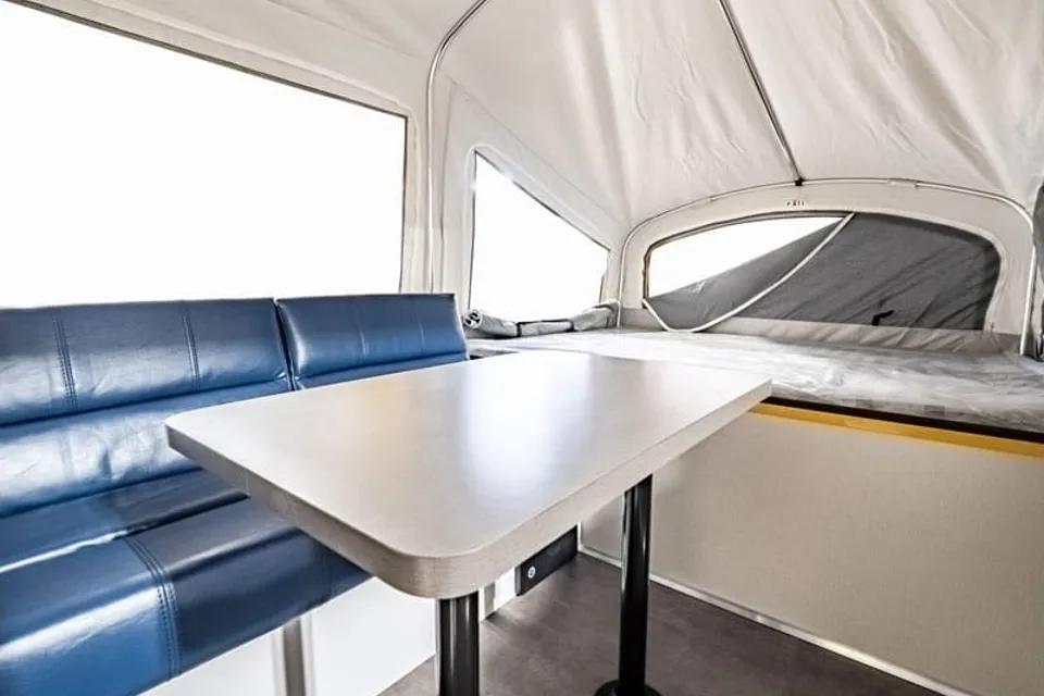 Ernie's UL Aire 80 Tent Trailer