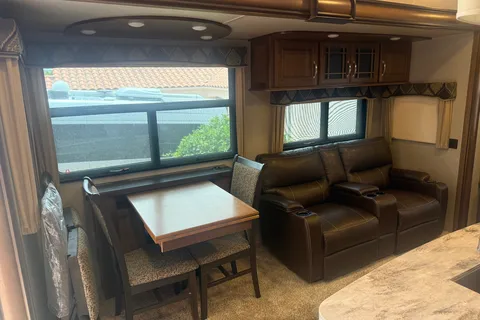 Keystone Montana Fifth Wheel