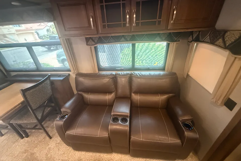 Keystone Montana Fifth Wheel