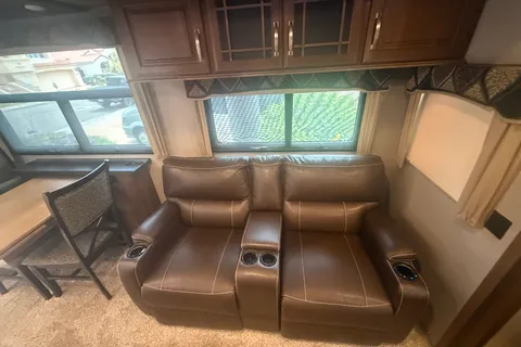 Keystone Montana Fifth Wheel