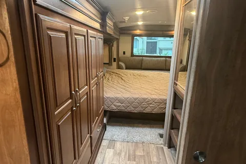 Keystone Montana Fifth Wheel