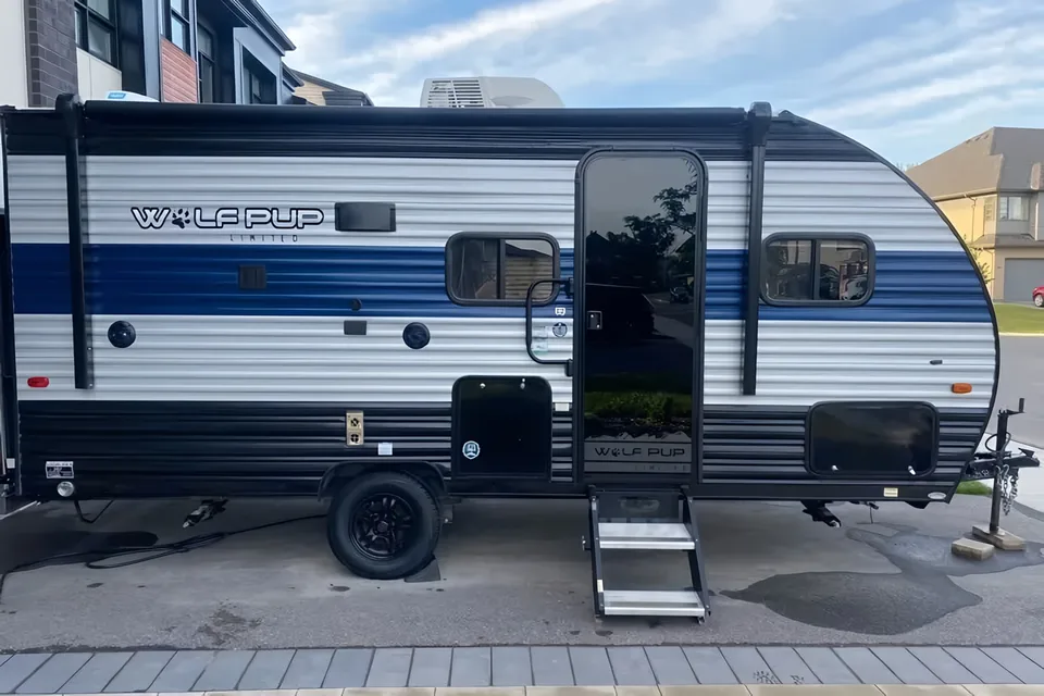 David's 2021 Forest River Wolf Pup 16ft Bunkouse