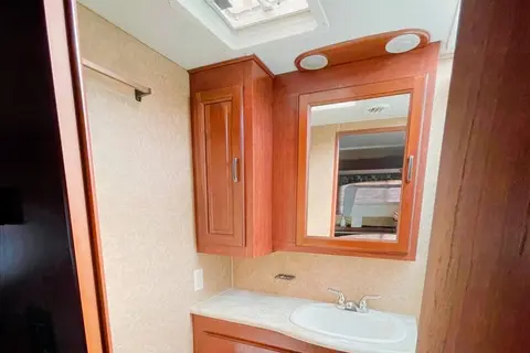 Great Family Camper with Bunkhouse