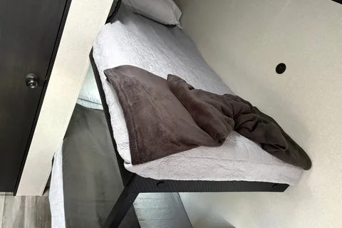 The Cozy Jay