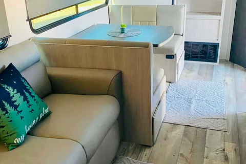 Luxury 2025 Crossroads Sunset Trail 331BH Travel Trailer