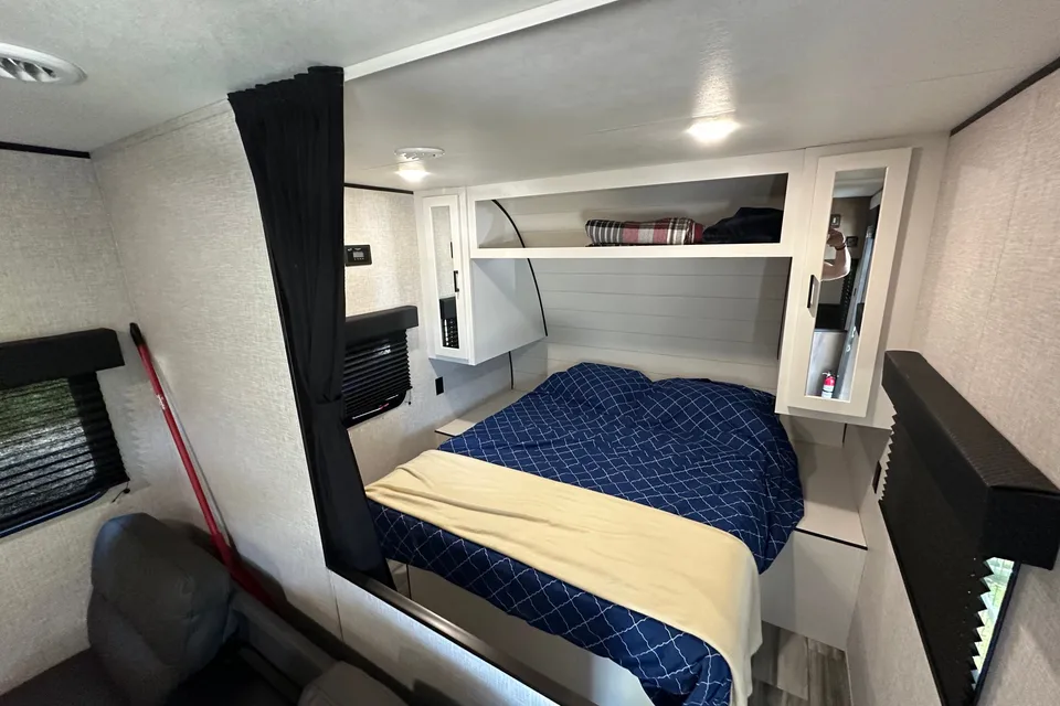 Dan's Jayco 29' Family BunkHouse