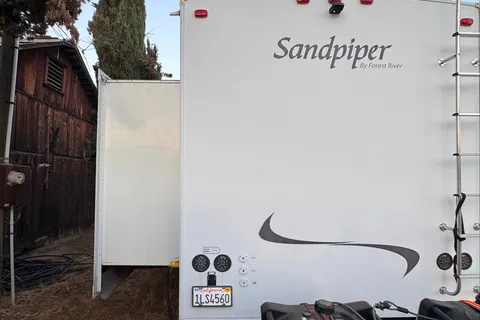 Spacious 5th Wheel with Incredible Bunkroom Floorplan!