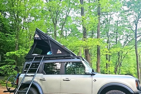 Kiril's other Bronco Overland 2022 Truck Camper