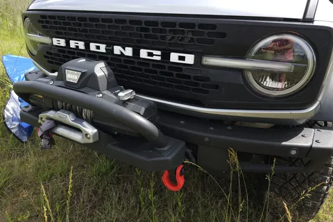 Kiril's other Bronco Overland 2022 Truck Camper