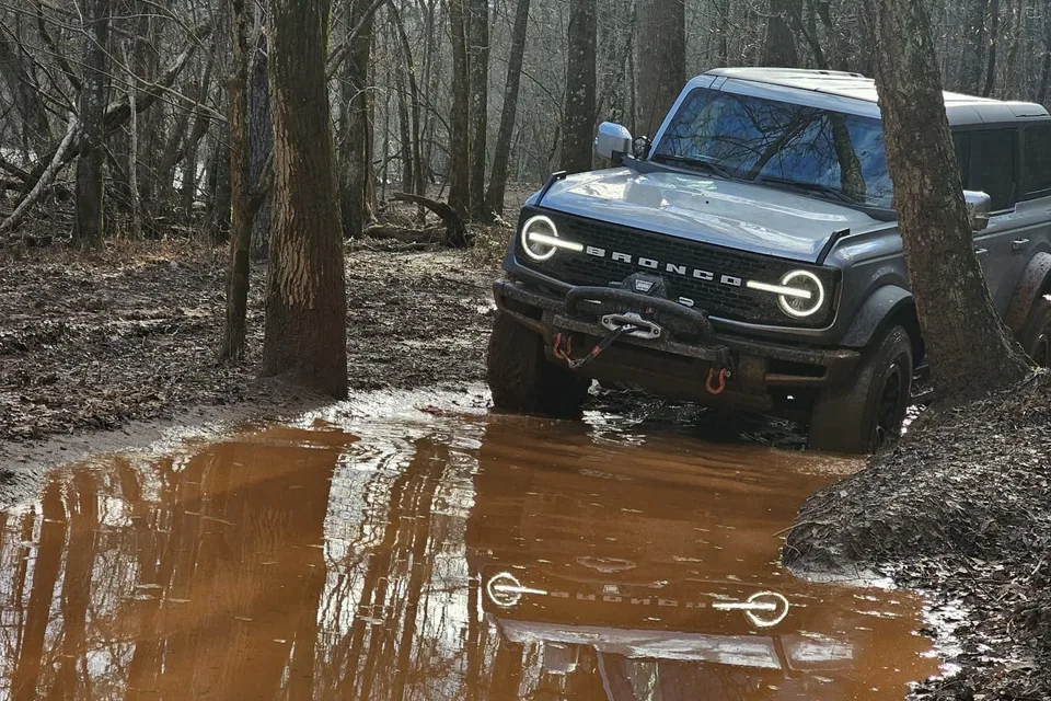 Kiril's other Bronco Overland 2022 Truck Camper