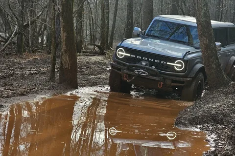 Kiril's other Bronco Overland 2022 Truck Camper