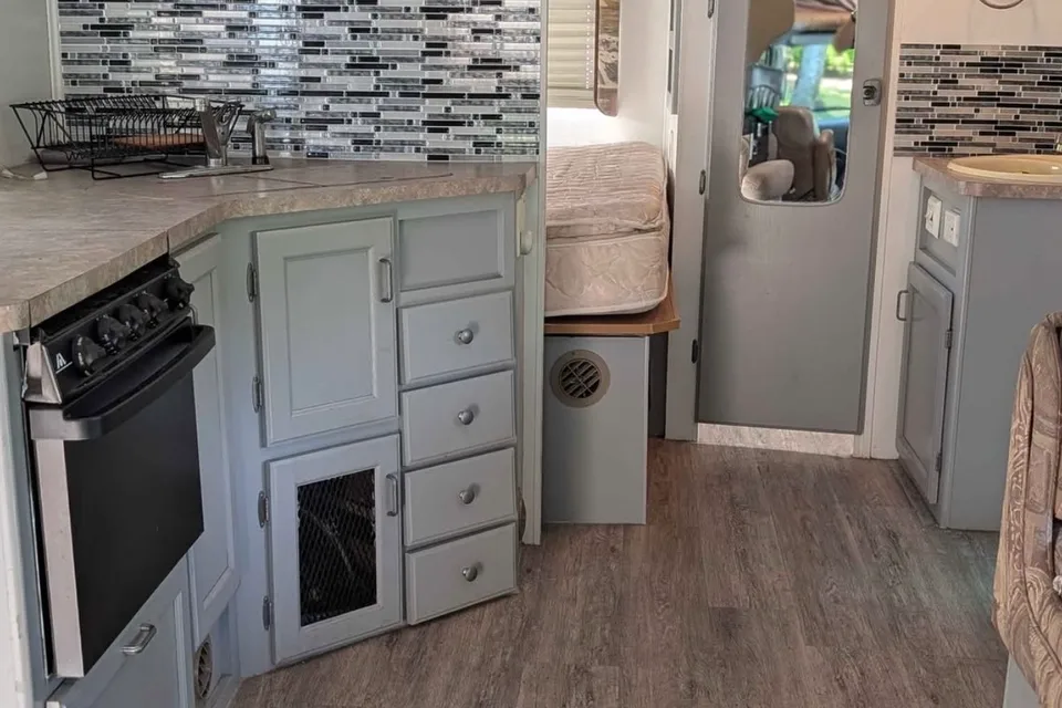 Norman's Jayco Greyhawk Class C 25 ft