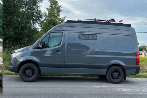 ◦ Loopie ◦ the Sweet Sprinter