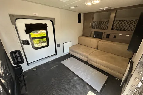 No Boundaries Toy Hauler