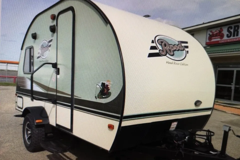 Chris’s Forest River R-Pod Travel Trailer