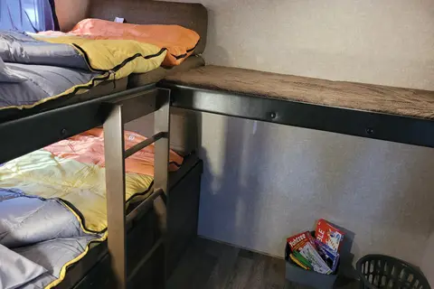 2017 Forest River Vibe Extreme Light Travel Trailer