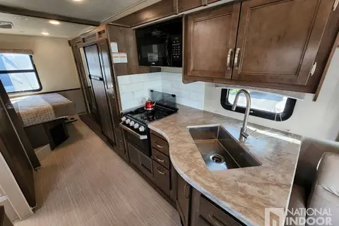Fully Stocked 2020 Entegra RV – Dog Friendly