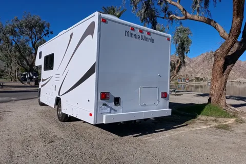 Cliff - Your California Getaway | Fully Stocked Kitchen & Camping