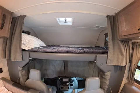 Cliff - Your California Getaway | Fully Stocked Kitchen & Camping