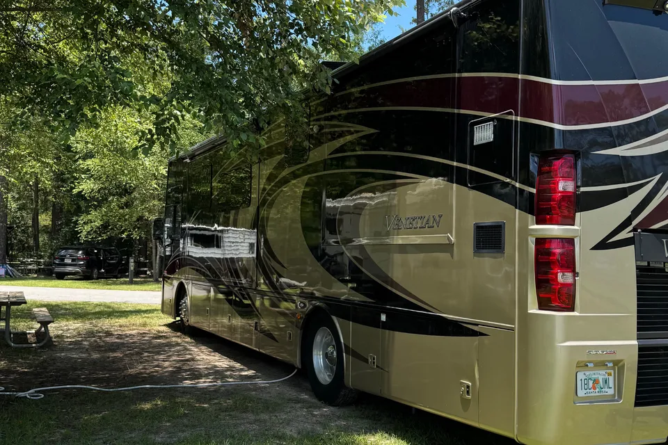 Joel's Thor Motor Coach 2017 Venetian Class A Motor coach Class A