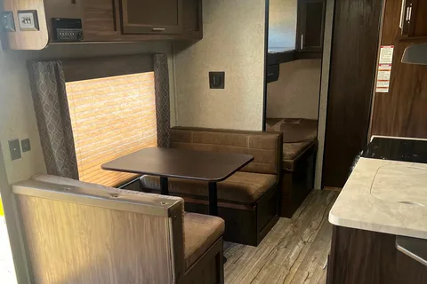 Forest River-patriot edition - BUNKHOUSE- travel trailer