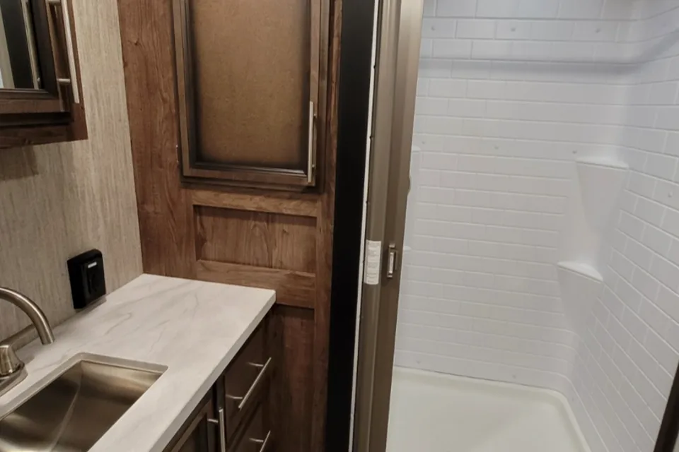 Amanda's KZ Durango 275 Fifth Wheel