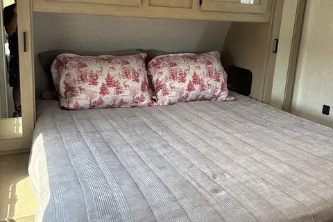 Cozy Couples Retreat