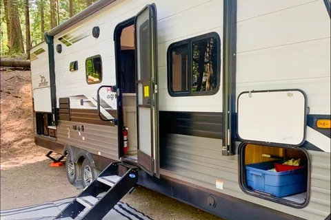 Kevin's Rocky Mountain Bunk House 