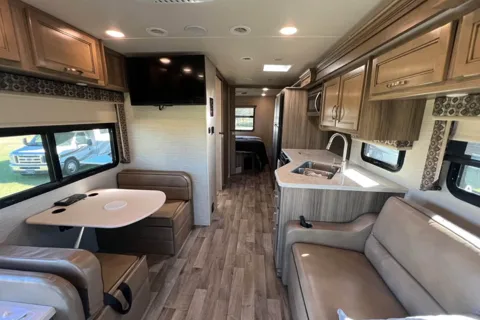 Ian's Jayco Precept 29V Class A