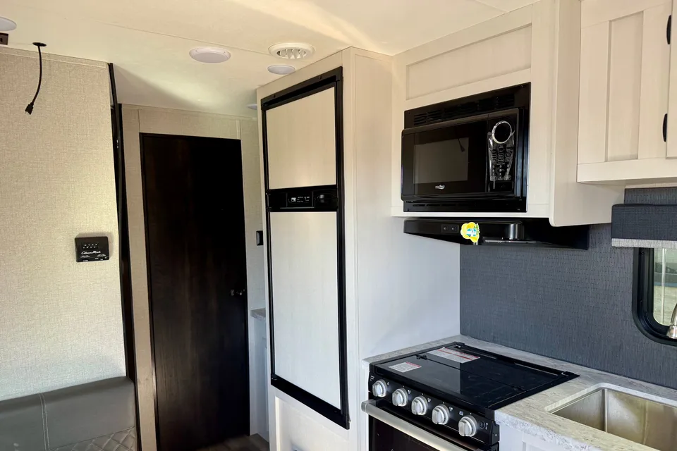 Arl’s Open Range Travel Trailer Adventures