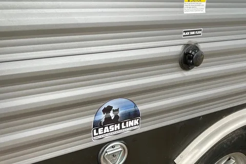 Farmer's Catalina Travel Trailer