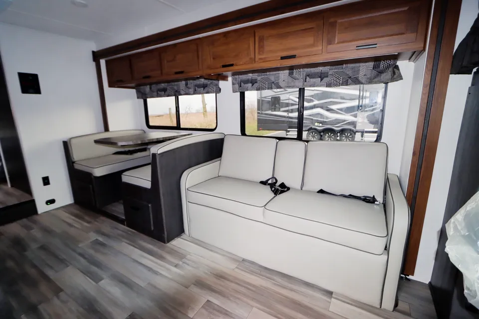 *2022 Sunseeker* 2850SLE 