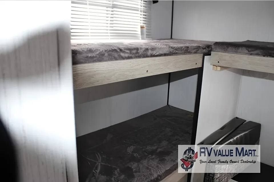 Heartland prowler Travel Trailer