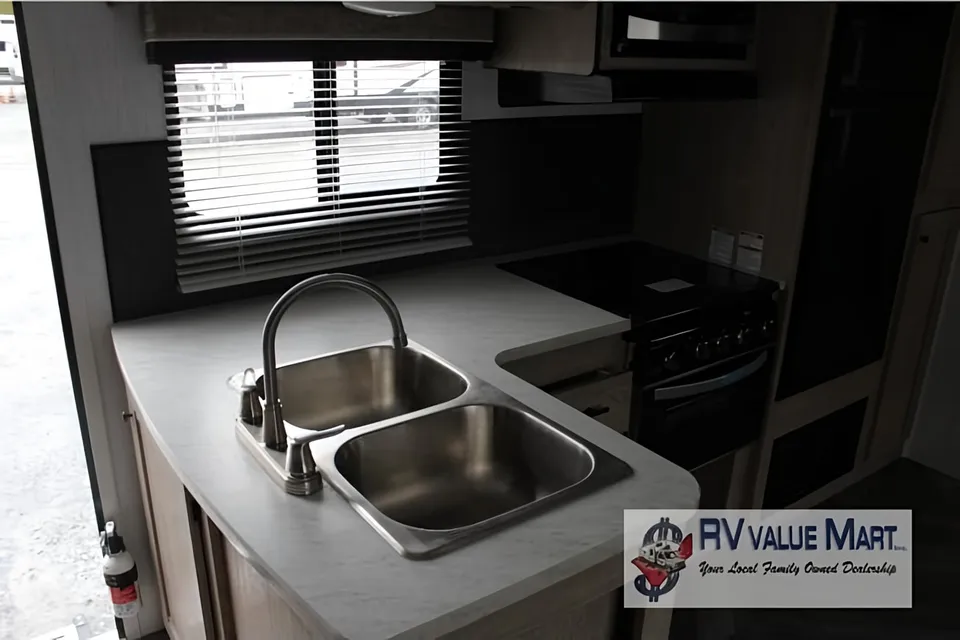 Heartland prowler Travel Trailer