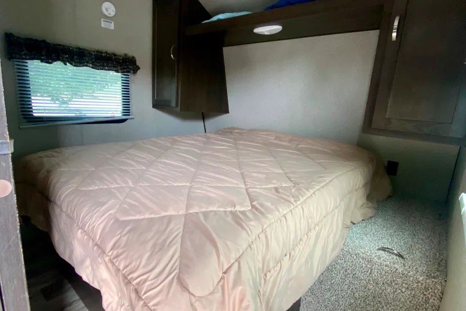 Where memories are made -Springdale 2820BH Travel Trailer