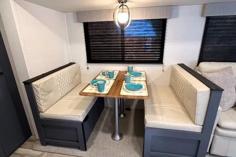“Roomy Ryder” 2025 - Sleeps 10+ Delivered and Setup! 2 Slides! Huge Bunkroom!