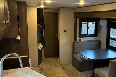 Jacob's Jayco 267BHS Rocky Mountain edition Travel Trailer