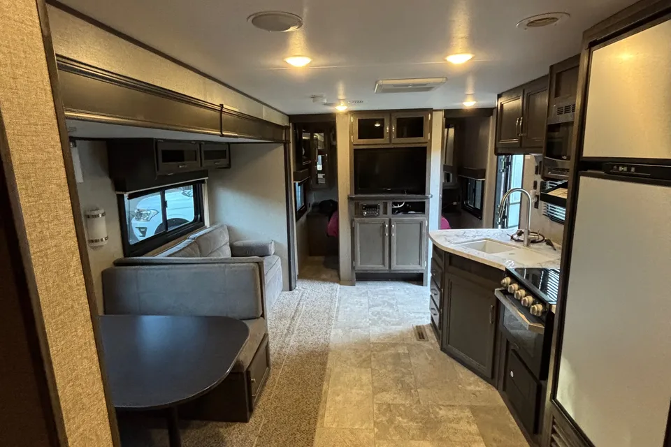 Jacob's Jayco 267BHS Rocky Mountain edition Travel Trailer