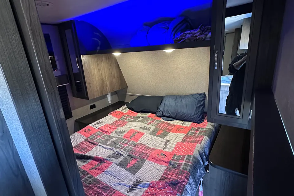 Jacob's Jayco 267BHS Rocky Mountain edition Travel Trailer