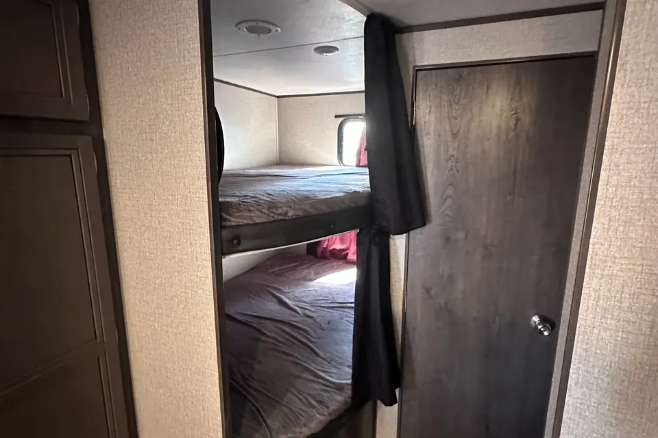 Jacob's Jayco 267BHS Rocky Mountain edition Travel Trailer