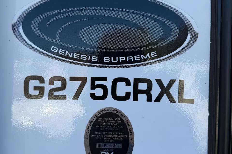 Amazing Genesis Supreme RV 275CRXL Toy Hauler