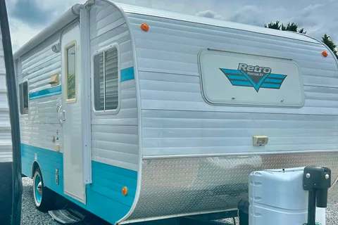 Missy's Riverside RV C Toy Hauler