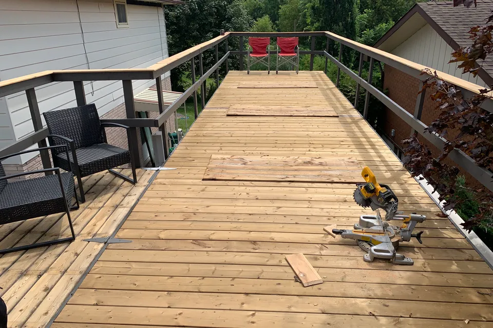Curtski’s patio shack