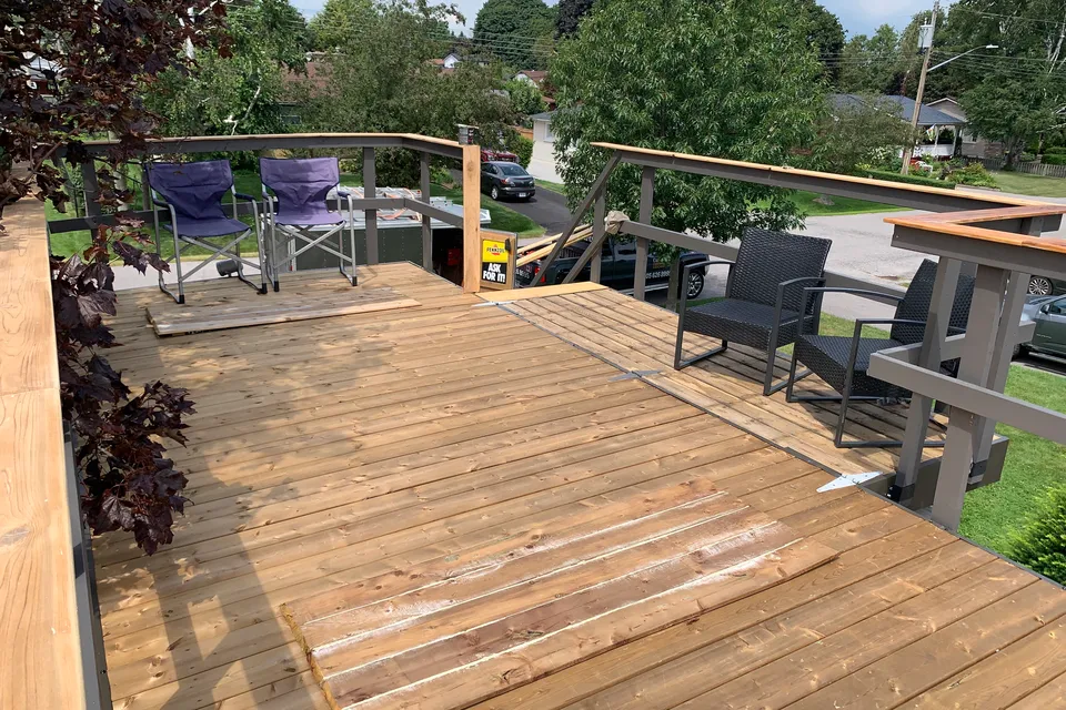 Curtski’s patio shack