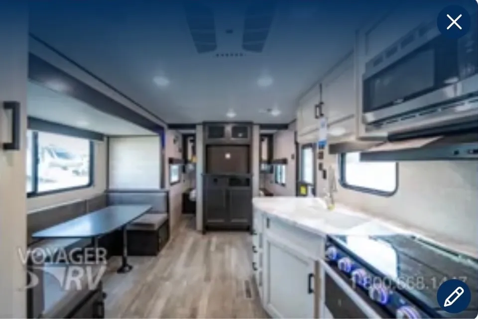 Ian's Jayco SLX Travel Trailer