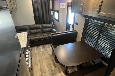 Susan's Jayco Jay Flight SLX Travel Trailer