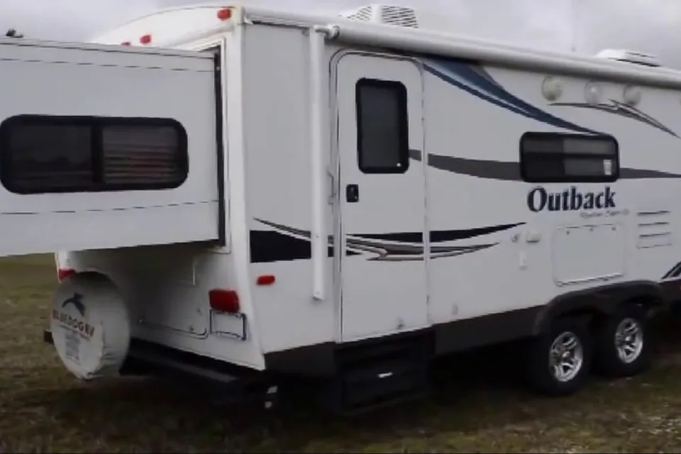 Ross's Keystone Outback 280rs Travel Trailer