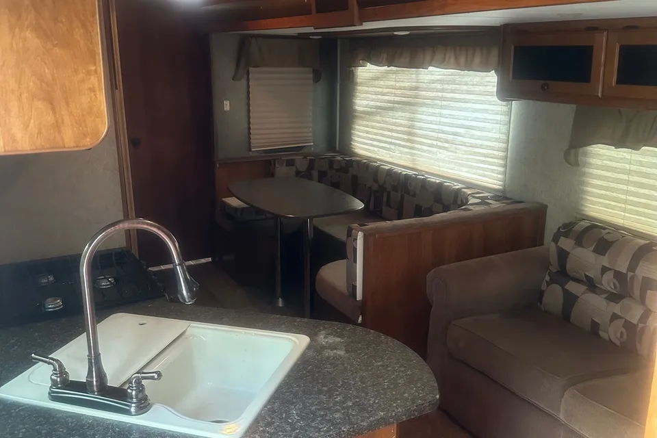 Gonzales Heartland Wilderness Travel Trailer
