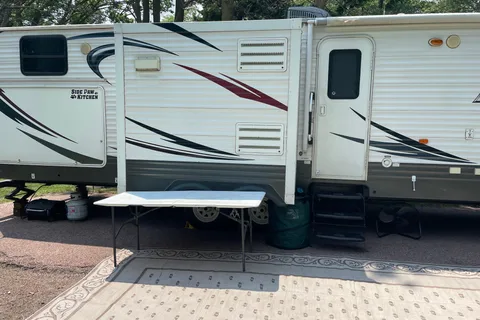 Brock's Palomino Puma Travel Trailer