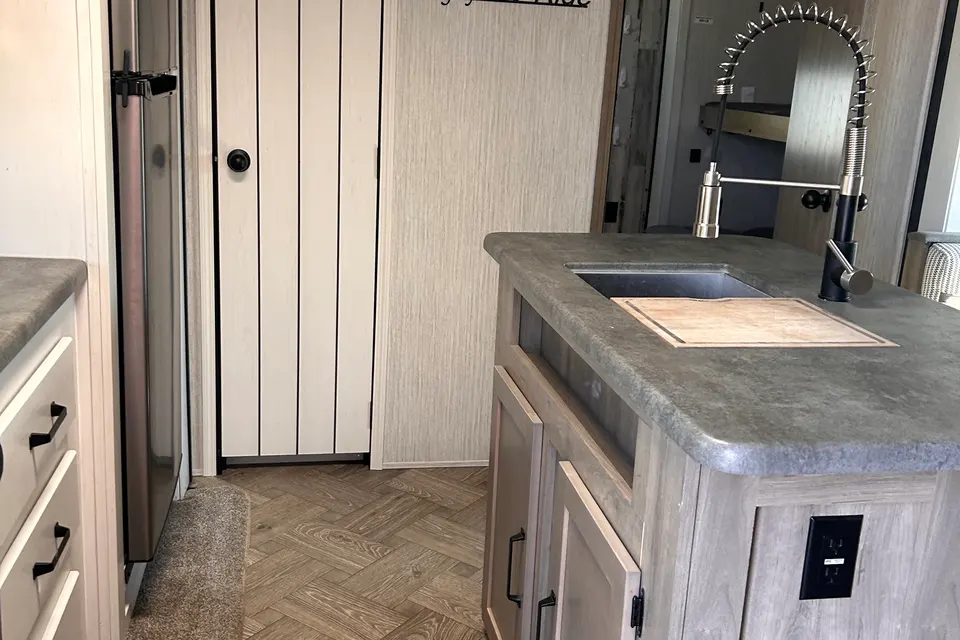 Sher & Jake’s Puma Palomino Travel Trailer
